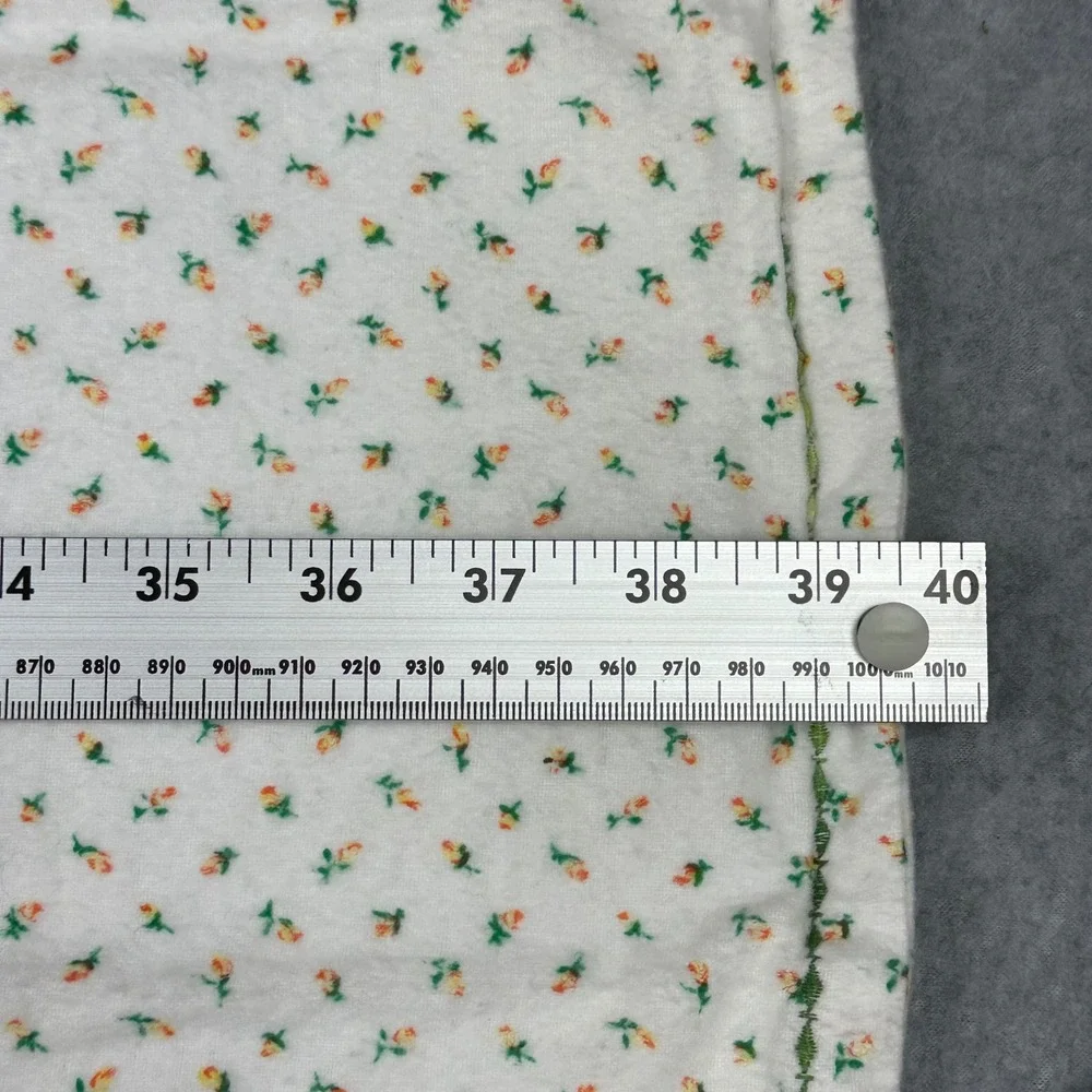 Vtg Soft Flannel Baby Receiving Blanket Floral Print Green Embroidery 39x39